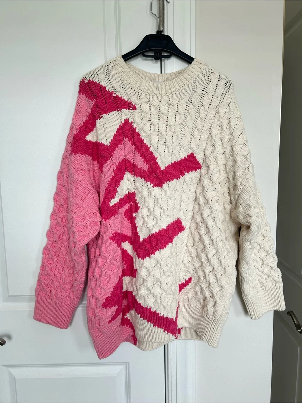 Zara Cream & Pink Cable-Knit Oversized Sweater
